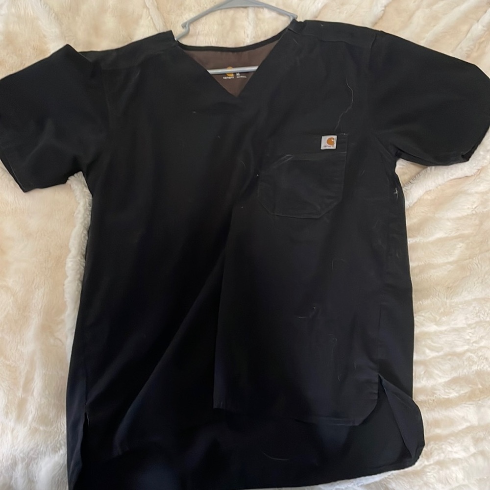 Carhart medium scrub top